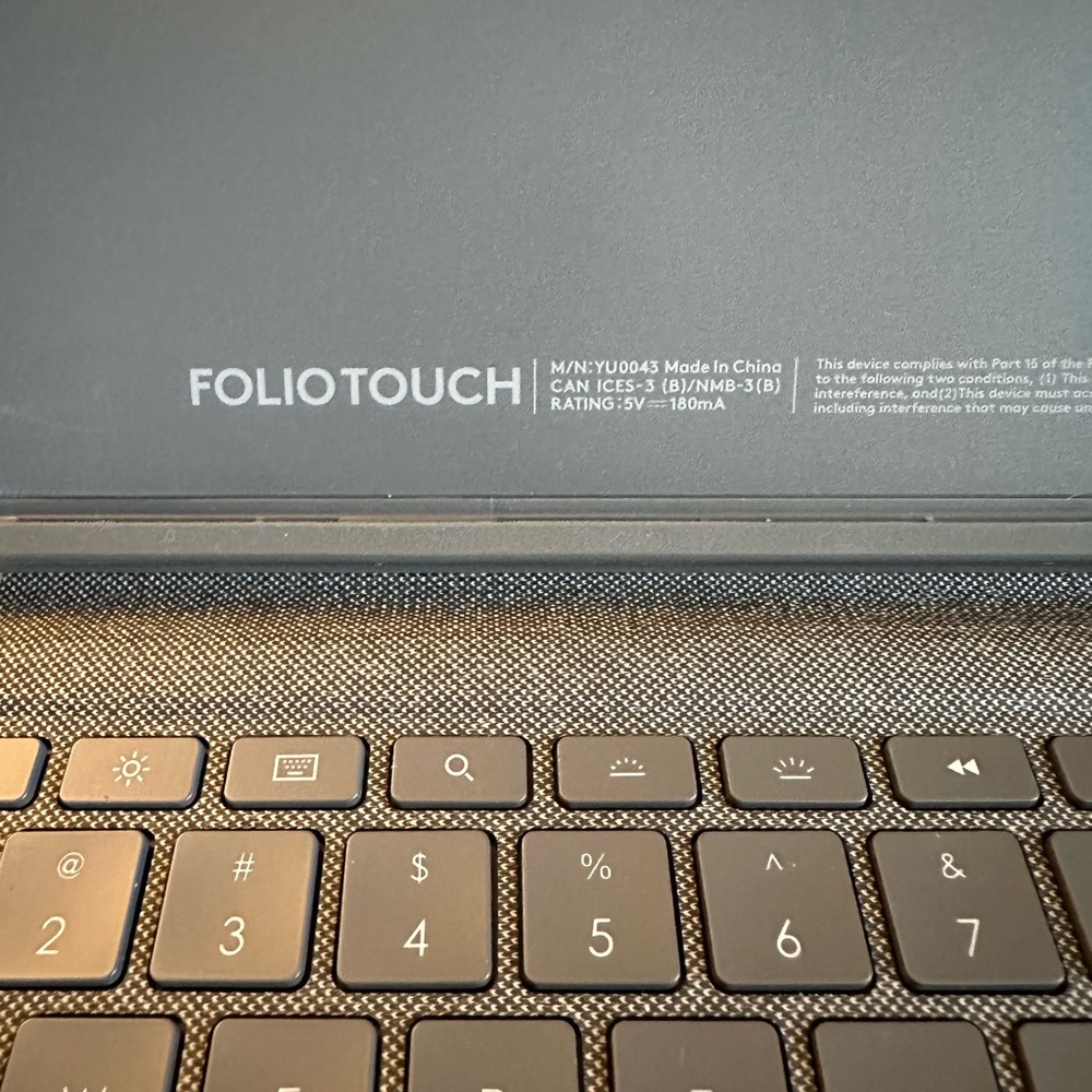 Logitech Folio Touch - Picture 3 of 5